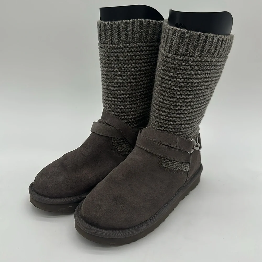 UGG purl strap